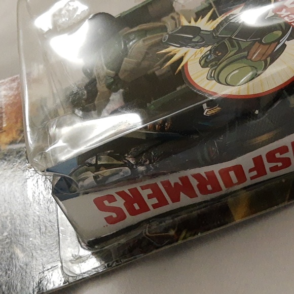Transformers Age of Extinction Quick Draw Autobot HOUND, SEALED w Box Damage - Picture 7 of 15